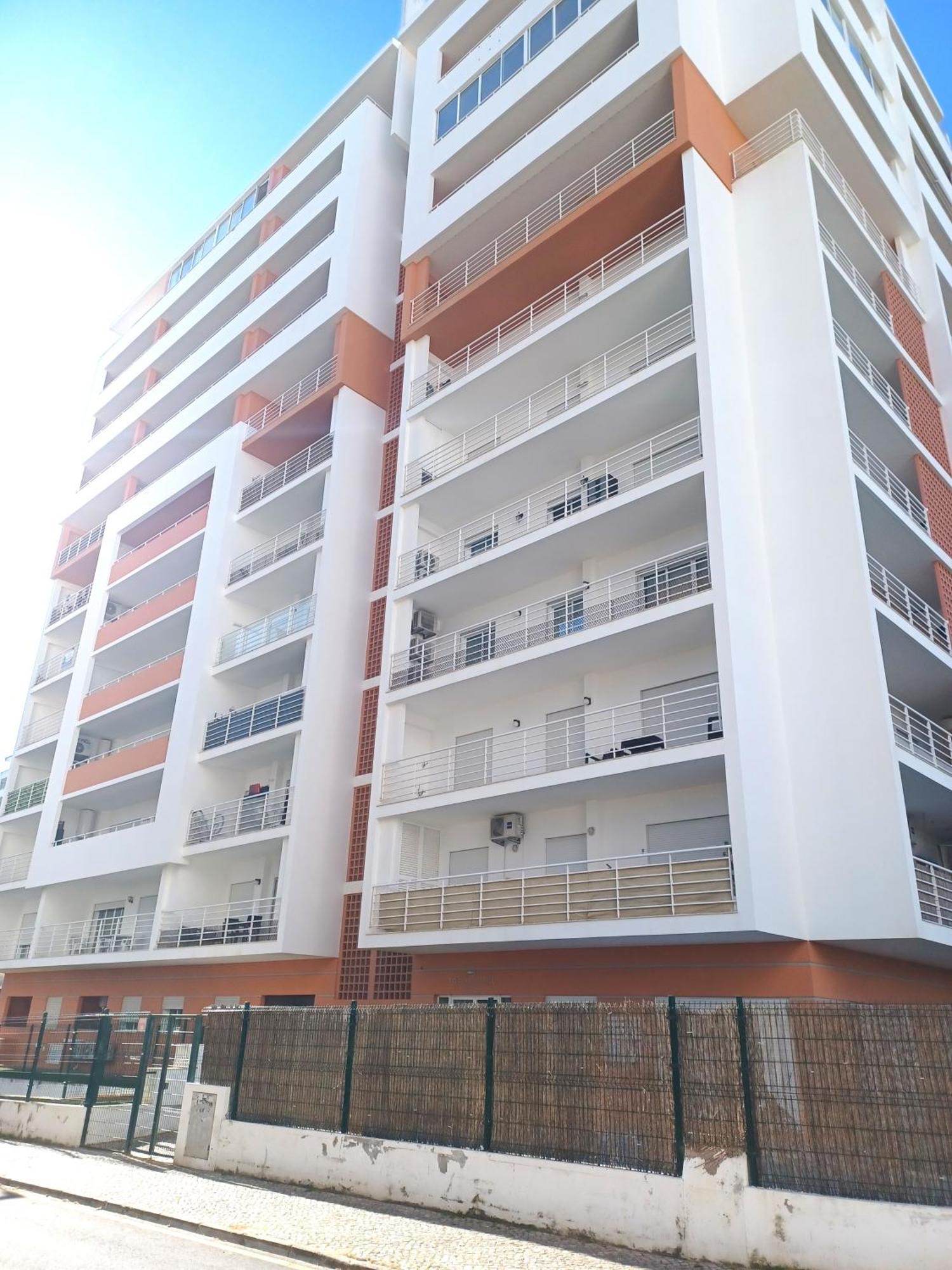 Edificio Lumina Sunshine Beach Apartment Portimão Exteriör bild