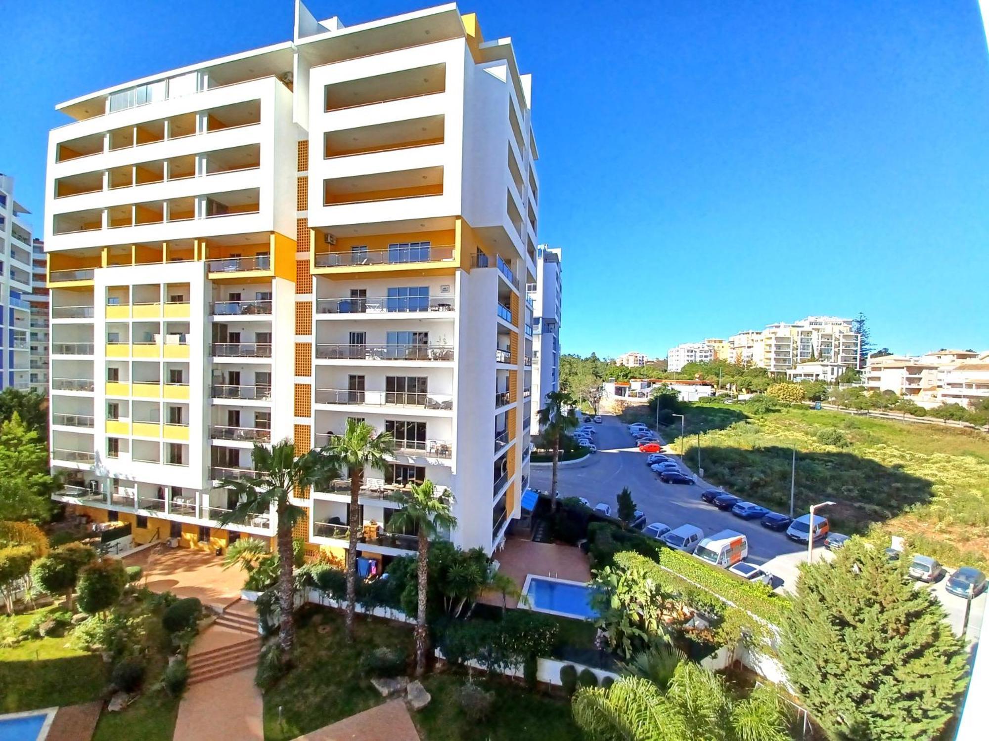 Edificio Lumina Sunshine Beach Apartment Portimão Exteriör bild
